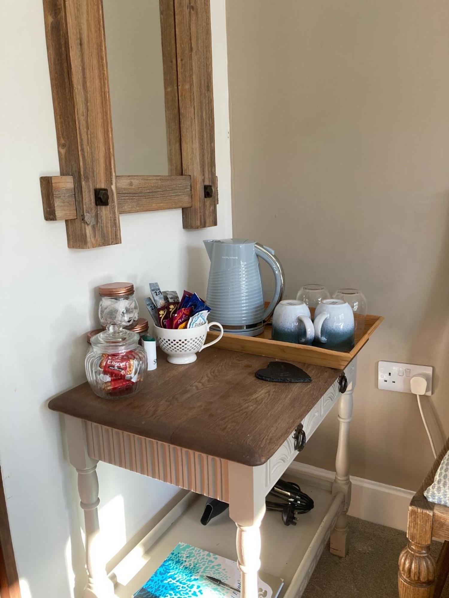 Guest Suite At 31 Little England Milborne Saint Andrew Exteriér fotografie