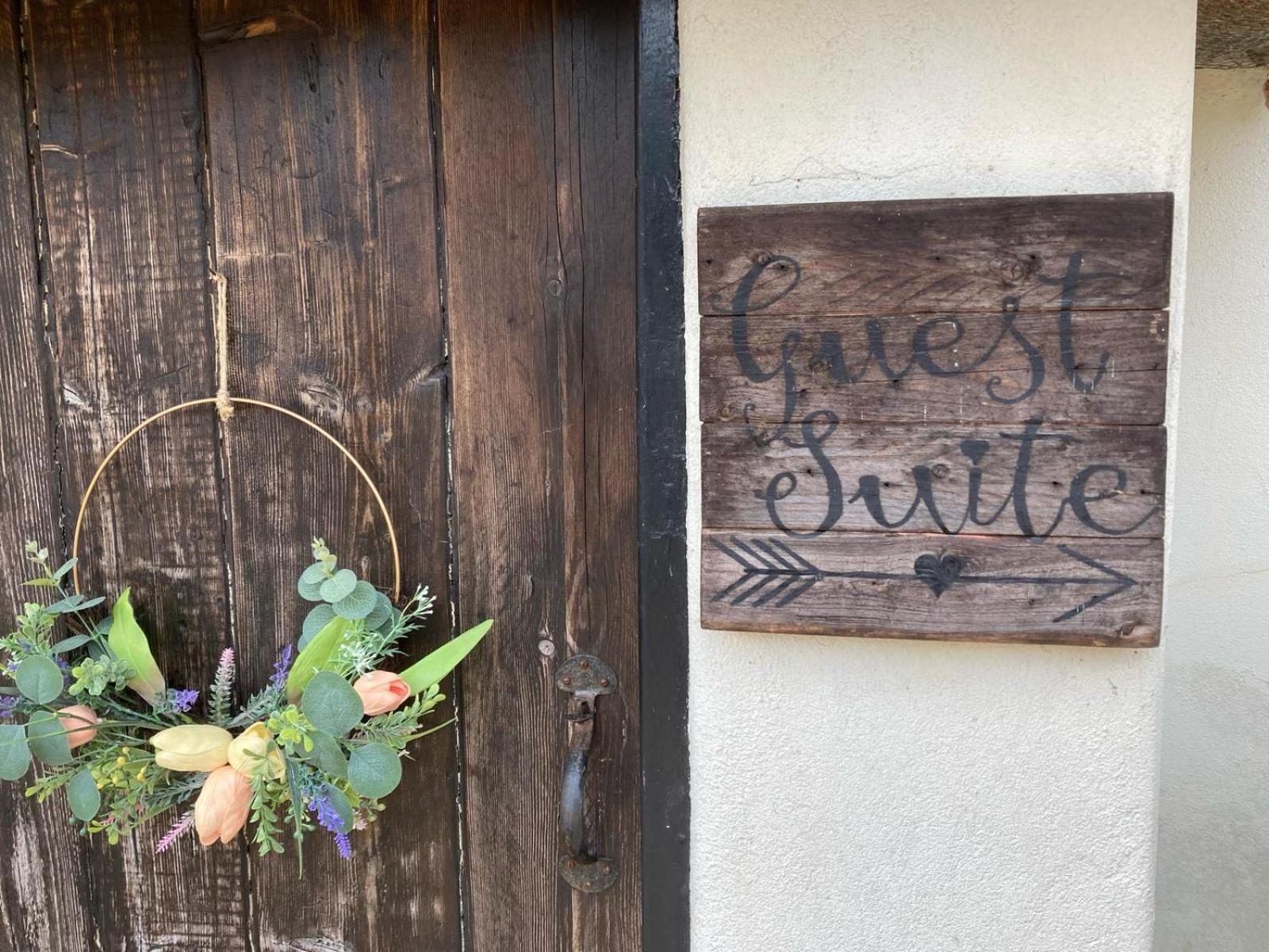 Guest Suite At 31 Little England Milborne Saint Andrew Exteriér fotografie